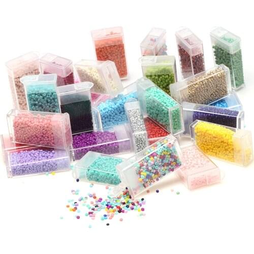 1000pcs/box Candy Color Round Beads Spacer Loose Beads 2mm Multicolor Glass Seed Beads for DIY Making Jewelry Crafts Accessories