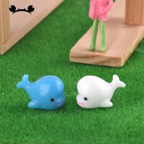 5pcs Resin Fake Goldfish Dolphin Lotus Flower Leaf Culture Pond Model Small Figurine Crafts DIY Desk Home Ornament