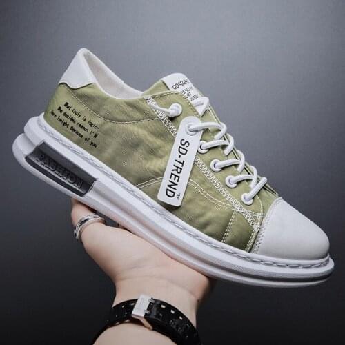 Summer and autumn explosion mens shoes student casual shoes mens board shoes trend canvas shoes sports shoes men