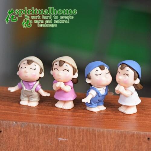 2PCS Smiling couple micro-landscape ornaments miniature DIY landscape garden figures couple ornaments Home Decor