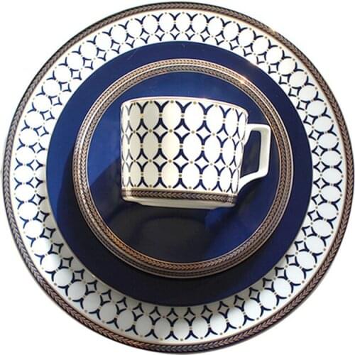 Western High Grace Bone China Dinnerware Set Dinner Steak Plate Deseert Plate Coffee Tea Cup Tableware Christmas Gift 4pcs/Set