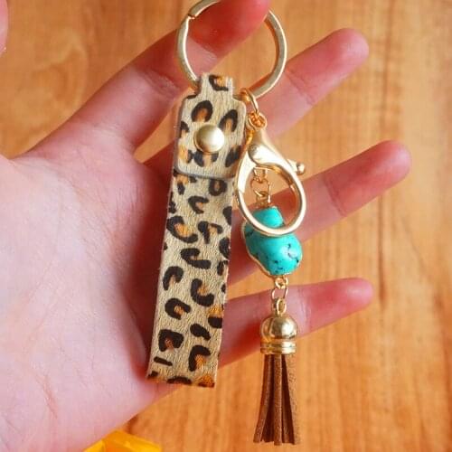 2021 New Horse Hair Cow Leopard Print Green Color Stone Leather Tassel Key Chain for Women