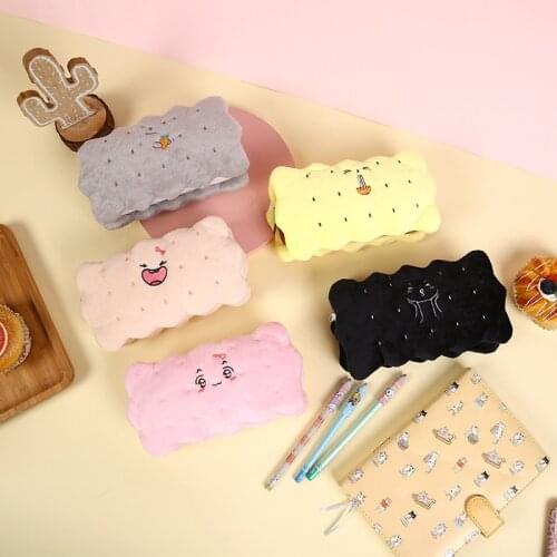 Cute Simulation Sandwich Biscuits Student Pencil Bag Simplicity High Capacity Plush Stationery Stationery Kawaii Plush Bag