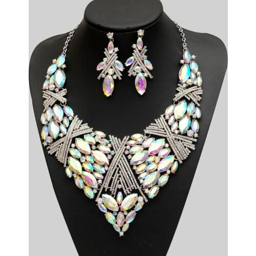 New Luxury Big Crystal Statement Necklace Earrings Set Jewelry Sets Indian Fashion Bridal Wedding Jewellery Costume Accessories