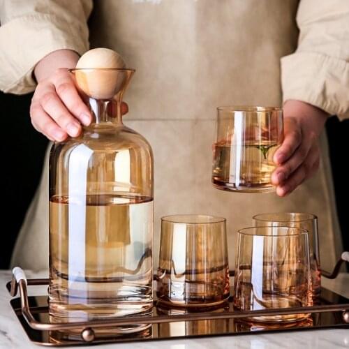 Nordic Style Glass Carafe Water Pitcher with Wood Lid Cold Drinks Tea Jug Water koker Household Drinkware Clear Water Bottle