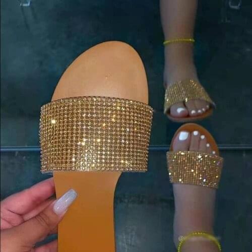 Summer European Fashion Wear All-match Casual Durable Ms Slippers Metal Rhinestone Single Layer Outdoor Non-slip Ladies Sandals