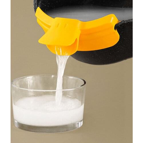 Plastic Anti-spill Drain Pans Round Rim Deflector Nozzle Liquid Funnel Soup Diversion Duck Mouth Cooking Tools Kitchen Gadgets