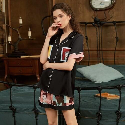 Creation 101 Summer Womens Pajamas Set Ice Silk Short Sleeve Shorts PAJAMAS Two Piece Set Simple Lovely Womens Homewear