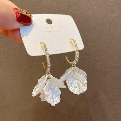 Women Shell Flower Drop Earrings Fashion Gold Crystal Earring Female Wedding Pendant Earrings Fashion Korean Jewelry Earrings