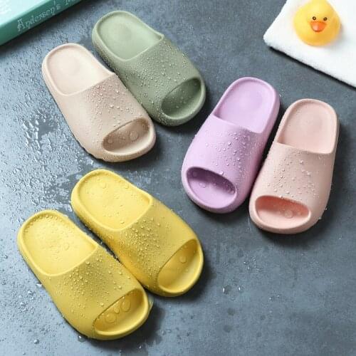 2021 New Fashion Arrival Girls Boys Baby Slippers Mini Beach Slides Sandal Flat Pool Water Shoes EVA Home Shoes for Kids Toddler
