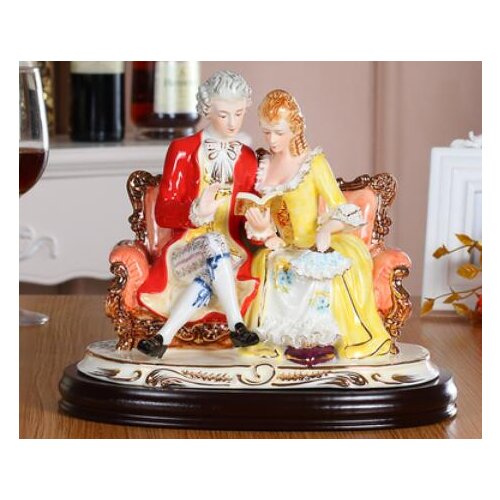 High-grade European ceramic figure furnishing luxury royal household craft couple diamond painting wedding gift home decoration