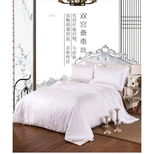 100% Natural filament silk filling quilt for summer with cotton shell cover 0.5 kg to 1 kg King Queen size silk customize