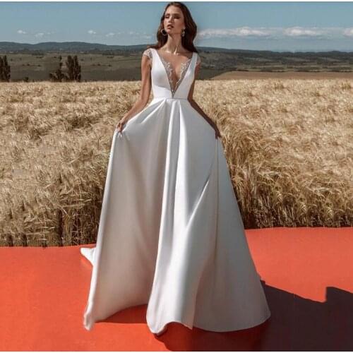 Bohemian Wedding Dress 2021 V Neck Simple Satin Lace Beach Wedding Gowns Plus Size Robe de soiree bride to be атласное платье