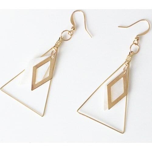 New Design Simple Geometry Triangular Female Natural Shell Earrings Fashion Jewelry Accessories Cheap Wholesale