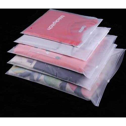 50pcs 25*35cm wholesale Custom logo MOQ 500 Frosted Plastic Clothes Zip Lock shoes packaging Bag with zipper