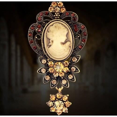 Vintage Gothic Style Brooch Rhinestone Crystal Cameo Beauty Women Brooches Brooch Pin Antique Assorted Bouquet Jewelry 2021 New