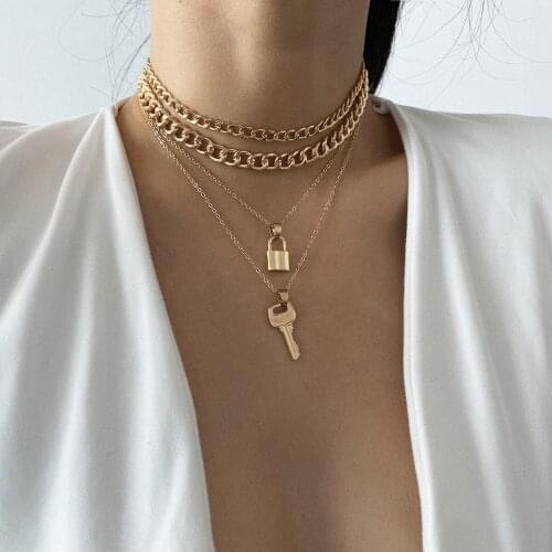 European and American retro creative jewelry with generous temperament thick chain lock-shaped key combination necklace