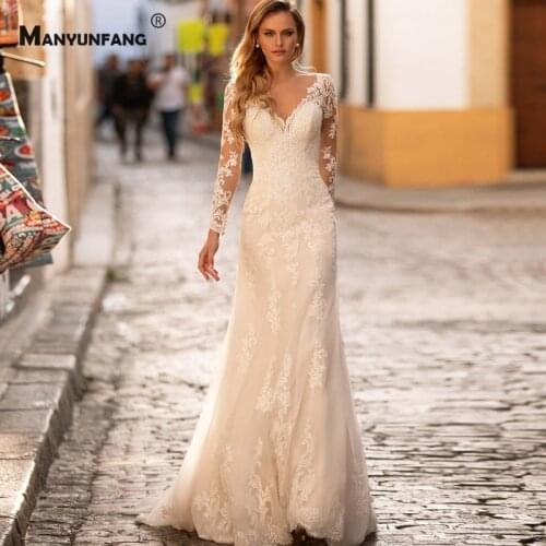 High-End V-Neck Full Sleeve Embroidery Appliques Tulle Mermaid Wedding Dress Elegant Button Back Court Train Bridal Gown