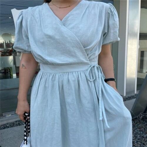 Small fresh cross v-neck lace dress