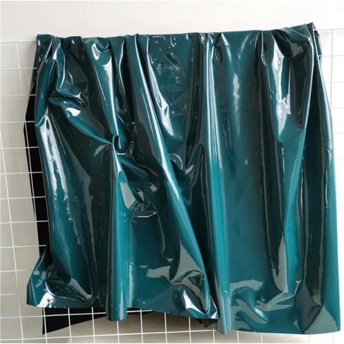 140cm*100cm Malachite green dark green bright smooth mirror leather high stretch knitted four-sided stretch PU leather fabric