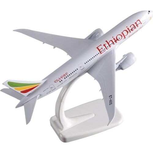 20CM Diecast Alloy 1/400 Ethiopian Airlines 787 B787 Airplane Aircraft Model Metal Diecast Aircraft Toy For Collection Toys Show