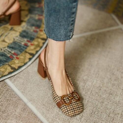 Pop Nice Leather Shoes Women Fashion Tassel Beads Summer Pumps Square Toe Slip-On Casual Shoes Thick Heel Women Sandals