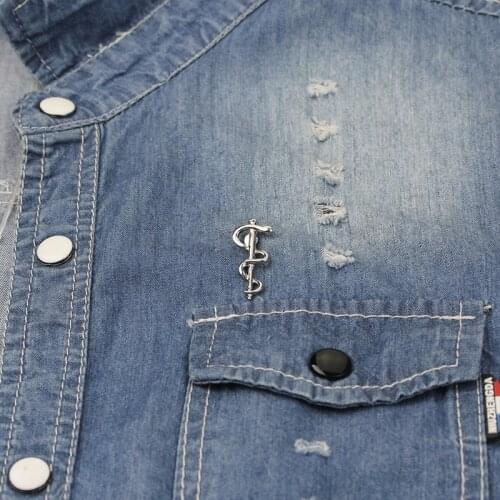 100pcs/lot Fashion Personality Snake Shaped Alloy Brooches For Bag Hat Cloth Badge Collar Jewelry Silver Color