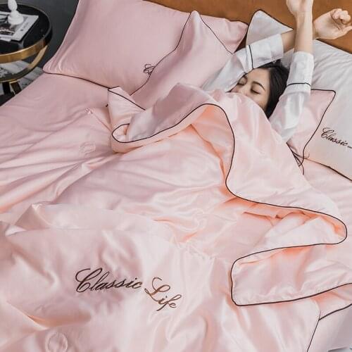 Home textiles Pink Bedding Set Super Soft Comfortable Luxury Embroidery 100% Cotton and Washed Silk Adult Bedding Sheets
