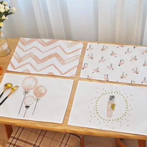 Nordic Style Golden Pattern Placemats Star Feather Balloon Flamingo Pattern Placemat for Kitchen Table Mat