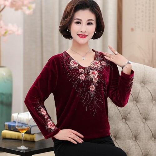 New arrival autumn womens embroidery gold velvet blouse tops elegant middle age mother embroidery clothes free shipping