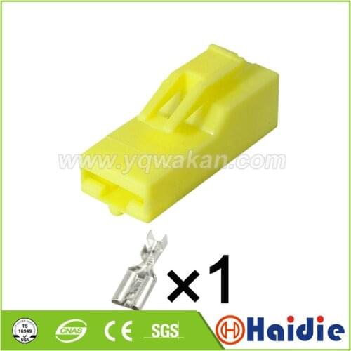 5sets 1pin Auto plastic housing plug 357 915 971 C electric wiring harness cable plug connector 357915971C