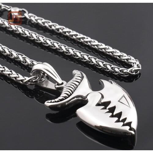 Stainless steel jewelry White Jewelry Unique Sand fish Pendant 22"Necklace 316L Stainless Steel Punk Personality Pendant