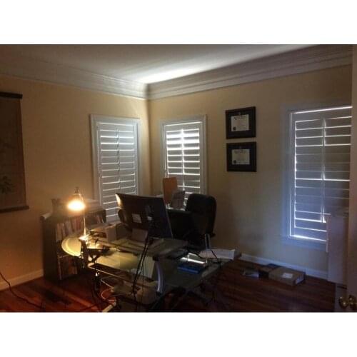 Custom Basswood Plantation Shutters Wooden Blinds Solid Wood Shutter Louvers PS245