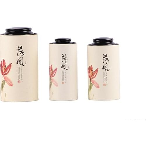 Xin Jia Yi Packaging Paper Lipstick Tube Round Shape Paper Tea Gift Paper Tube Metal Lid Hot Sale Lip Balm Paper Tube