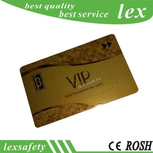 Cr80 Standard Size Door Lock Gold Membership Card / Gold Member Card With Magnetic Stripe