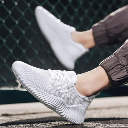 Black White Blue Fashion Mens Sneakers Breathable Running Shoes for Men Comfort Outdoor Sports Shoes Athletic Training Footwear
