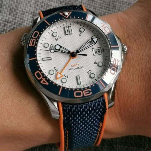 Dress 41mm Automatic Men Watch Rubber Strap Sapphire Crystal GMT Seeing Back Luminous Dial Screw Crown