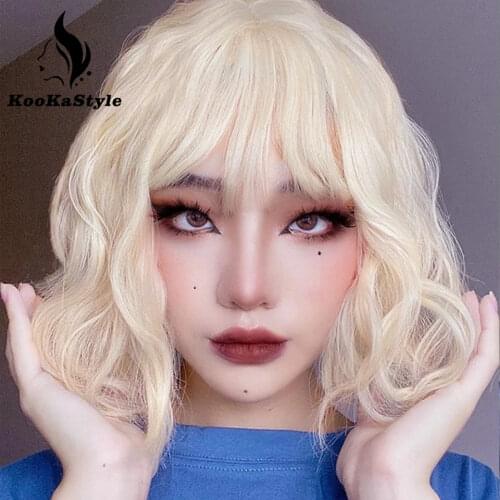 Synthetic Wigs Short Bob Wigs With Bangs Red Wavy Wigs for Women Pink/Blonde/White Cosplay Wigs Heat Resistant Natural Party