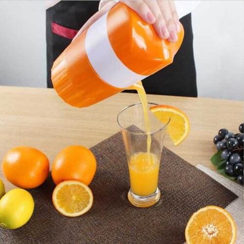 Portable Citrus Juicer Extractor for Orange Lemon Fruit Squeezer Original Juice Child Healthy Life Potable Juicer Machine