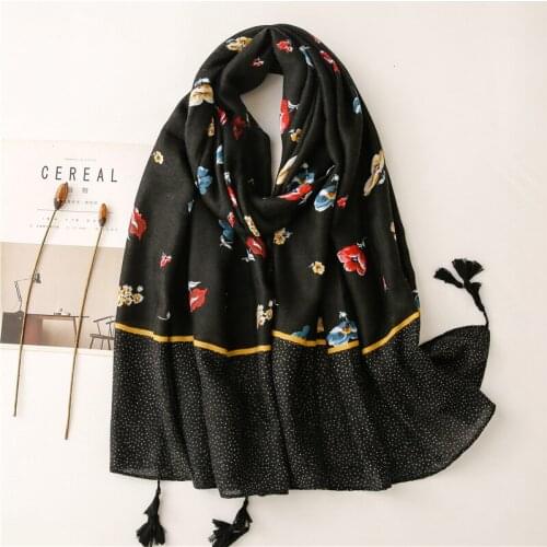 2021 New Vintage Flower Print Tassel Scarf Shawls Soft Cotton Floral Pattern Head Hijab Wrap Free Shipping