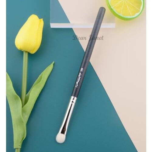 1pc Goat hair Eyeshadow makeup brushes detail eye blending Crease make up brush cosmetic tool professional High quality M239