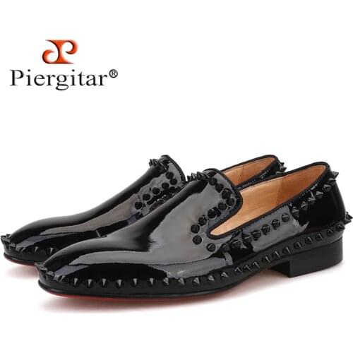 Piergitar 2018 new arrival Handmade Black Patent Leather men spiked shoes party and wedding red bottom mens loafers big size