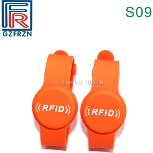500pcs Printing TK4100 Adjustable RFID Silicone Wristband Waterproof Bracelet for Swimming Pool Sauna Access Control