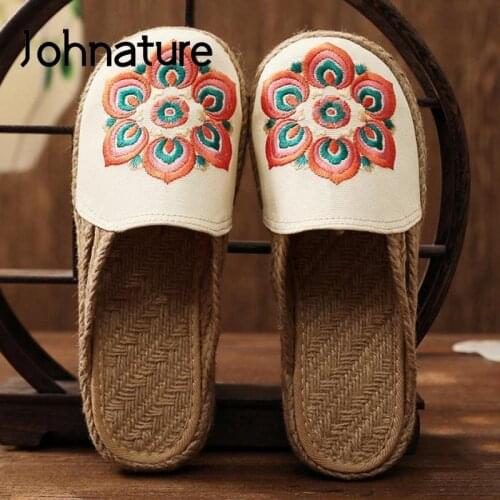 Johnature Women Slippers Summer Shoes Embroider Outside Slides 2021 New Handmade Comfortable Soft Cotton Linen Concise Slippers