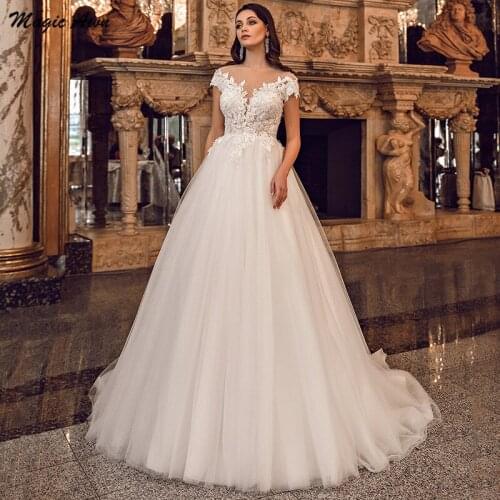 Magic Awn Vintage Tulle Wedding Dresses Lace Appliques Illusion Short Sleeves Princess A-Line Mariage Gowns Vestidos Branco
