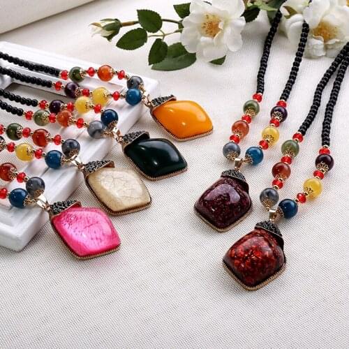 Bohemian Womens Beads Imitation Natural Stone Necklace Inlaid Rhinestones Retro Ethnic Style Beaded Necklace Ladies Jewelry