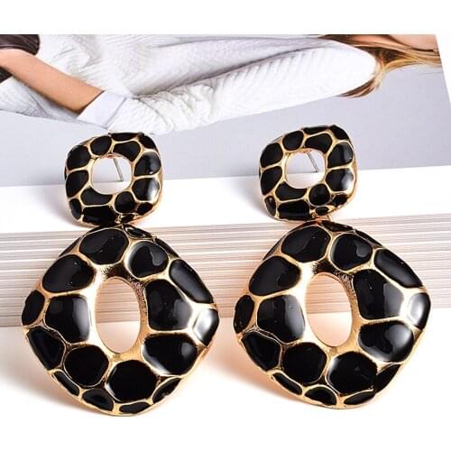 Fashion Geometric Metal Enamel Drop Earrings For Girl Alloy Dangle Earrings Wholesale Party Jewelry Accessories