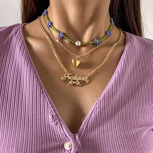 Trend Gold Layered Heart Pendant Necklace for Women Bead Daisy Choker Fashion Letter Necklace Female Neck Jewelry