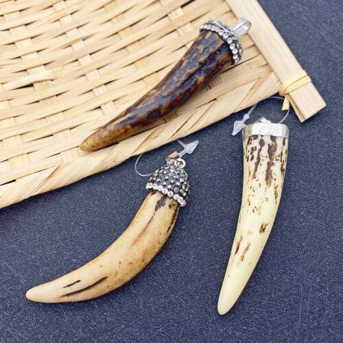 1 Piece of Natural Stone Resin Ox Bone Made of Pepper Leaf White Coffee Brown Inlaid with Diamonds DIY Vintage Jewelry Pendant