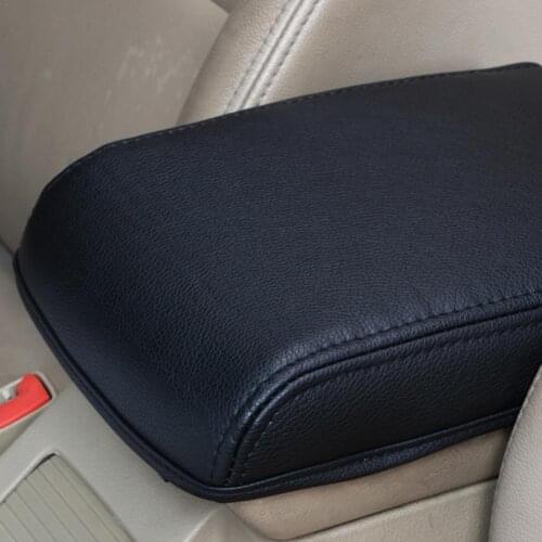Central Armrest Box Protection Leather Case For 20152018 SKODA brilliant
